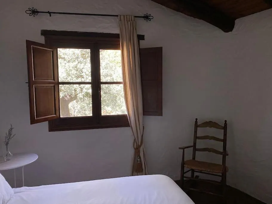 Casa Coronado Vivienda Rural Los Bravos