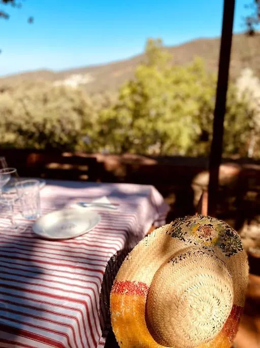 Casa Coronado Vivienda Rural Los Bravos