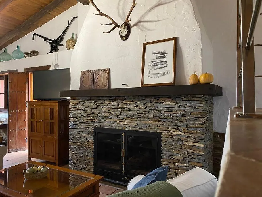 Casa Coronado Vivienda Rural Los Bravos 0*,  Spain