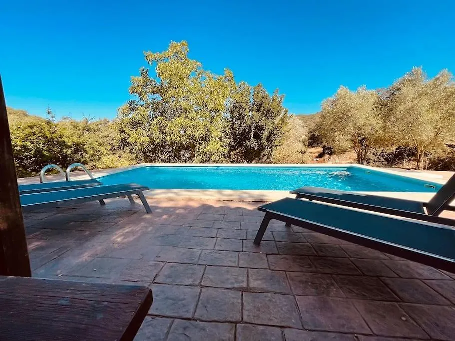 Casa Coronado Vivienda Rural Los Bravos