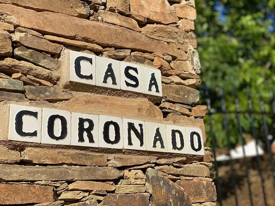 Casa Coronado Vivienda Rural Los Bravos